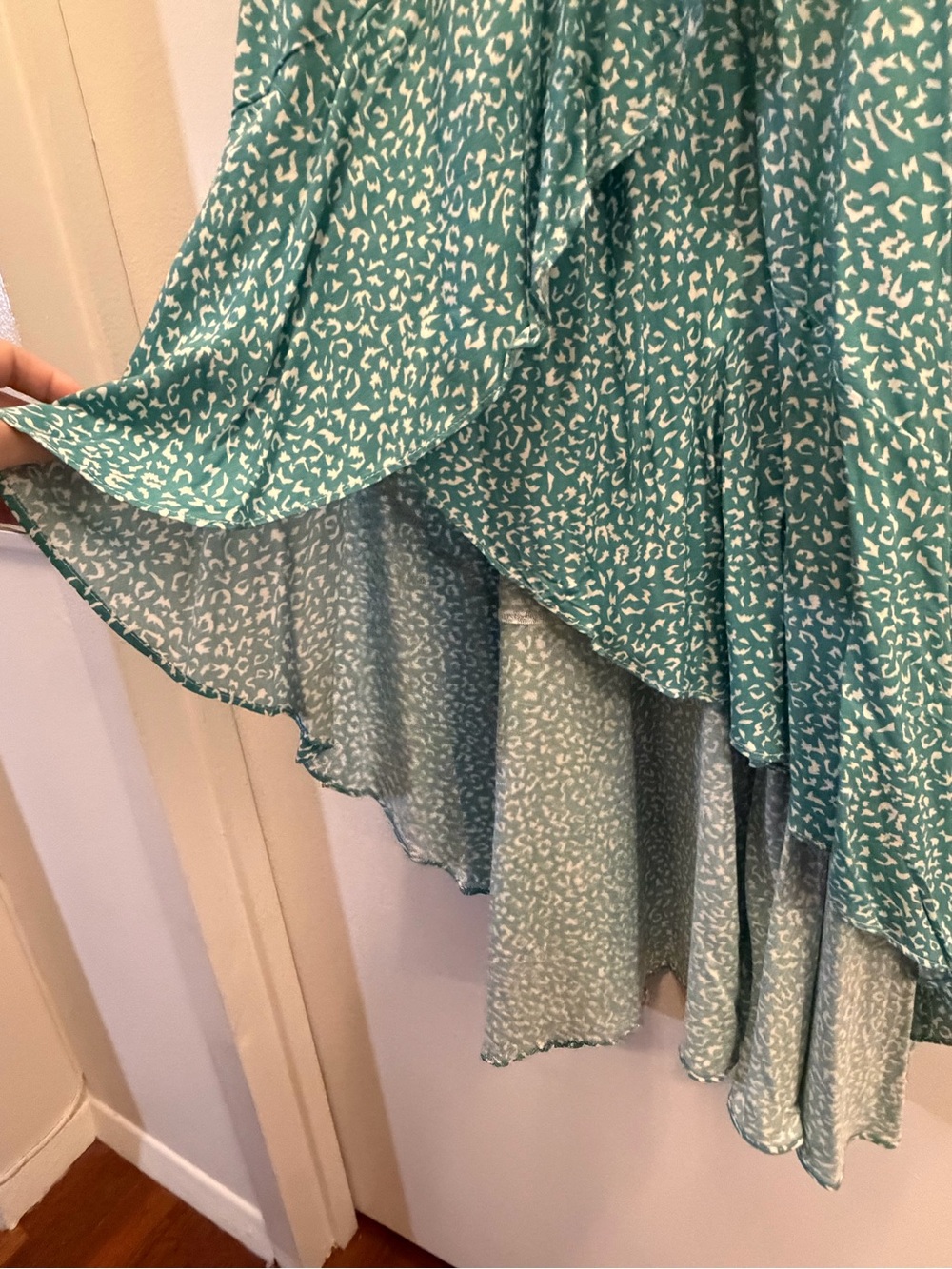 NWT Teal Floral High Low Maxi Dress Flutter Sleeve Elastic Waist Sea Foam Green - Picture 9 of 12